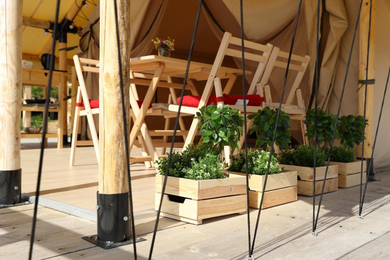 Hotel Bukovel Glamping Esterno foto